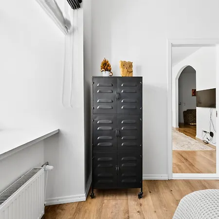 Old Town With 2 Bedrooms Next To Town Hall Reval