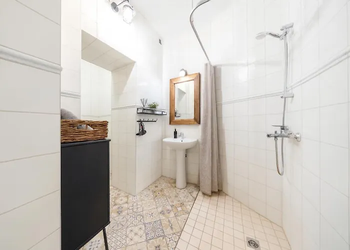 Old Town With 2 Bedrooms Next To Town Hall Reval