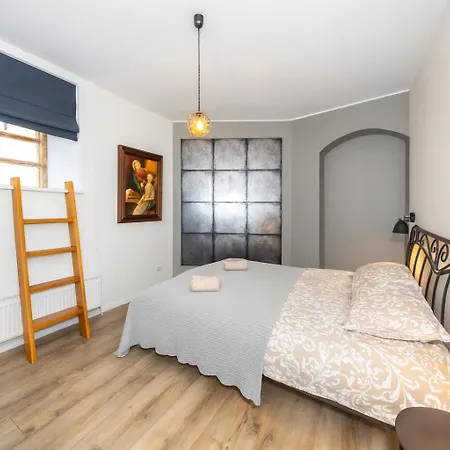 Old Town With 2 Bedrooms Next To Town Hall * 탈린